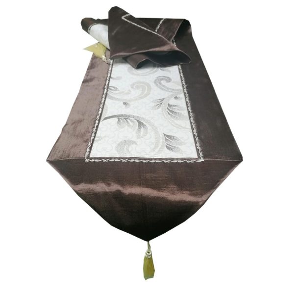 Traversa masa Casa Bucuriei, model Clasic, maro/ivory, 31 cm x 140 cm, doua fete