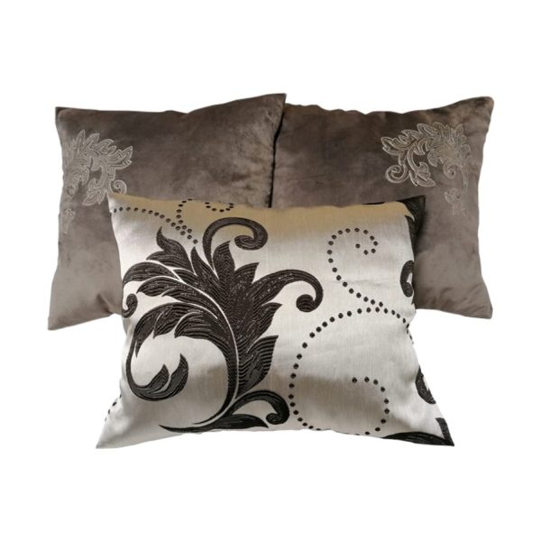 Set 3 perne decorative cu broderie, maro/crem, catifea, 2x45/45, 1x 40/45
