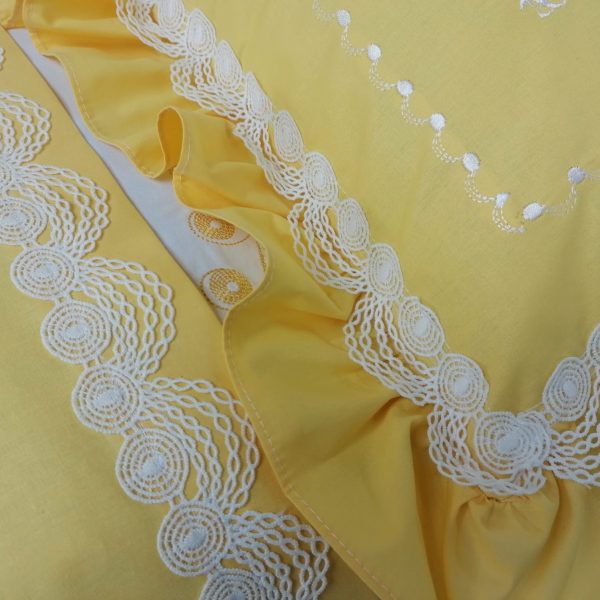 Set 2 Fete perna cu volane 40 x 40 cm, Casa Bucuriei, model Clasic Design, galben, bumbac 100%, doua fete