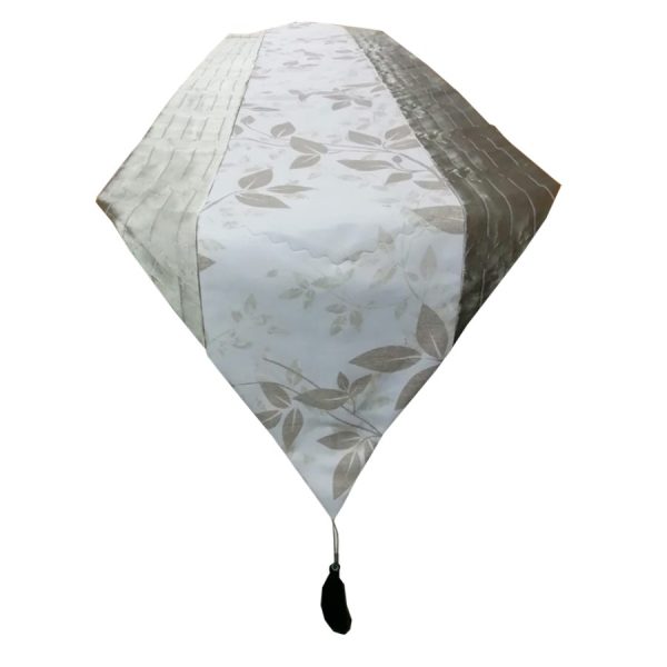 Traversa de masa Casa Bucuriei, model Festiv, bej argintiu, 44 cm x 180 cm