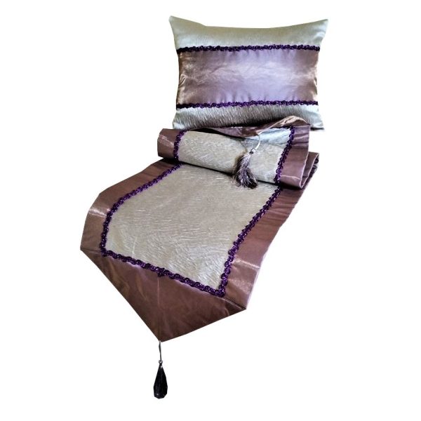 Set Traversa masa si 1 perna decorativa Casa Bucuriei, mov/bej, doua fete, 36 x 150 cm