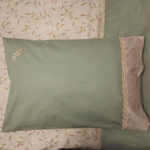 Set 2 x Fata de perna brodate 60 cm x 80 cm, Casa Bucuriei, model Antique, verde masliniu, Bumbac organic lux 100%, fata dubla