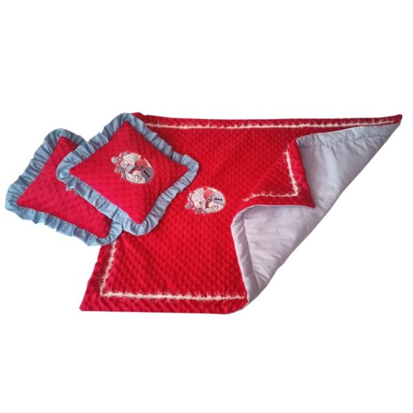 Set copii matlasat Casa Bucuriei, model Om de Zapada, 2 piese, multicolor, broderie, fata dubla, plus minky si bumbac, patura 80/110 cm si perna 35/35 cm