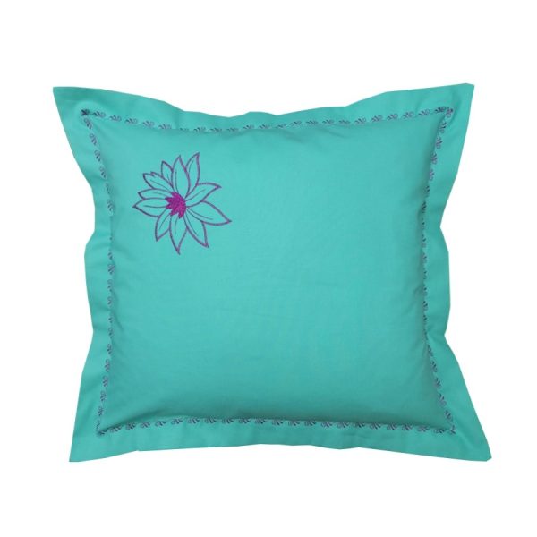 Fata perna brodata 45 x 45 cm, Casa Bucuriei, model Water Lily, turcoaz/mov, bumbac 100%