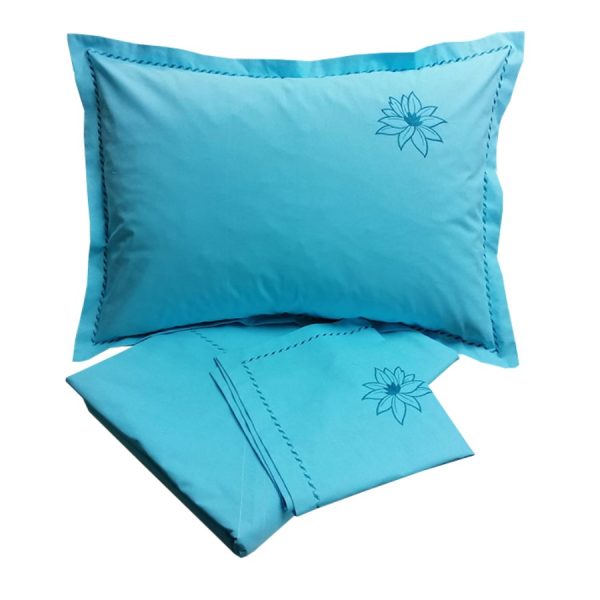 Set 2 Fete perna 70 x 70 cm, Casa Bucuriei, model Water Lilly, albastru turcoaz, bumbac ranforce 100%, brodate