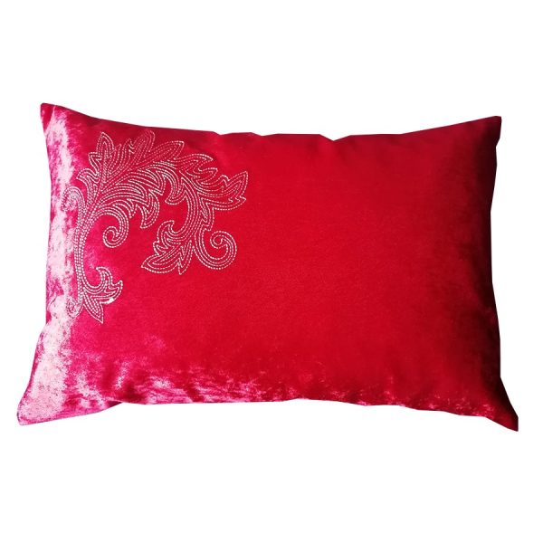 Set 2 perne decorative brodate 30 x 50 cm, Casa Bucuriei, model Baroc, rosu/argintiu, catifea
